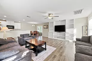 310 Mineral Spg Ln, Fuquay Varina, NC 27526 - Photo 10