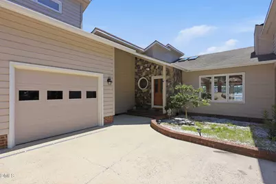 128 Crystal Point, Sanford, NC 27332 - Photo 6