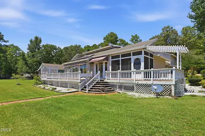 128 Crystal Point, Sanford, NC 27332 - Photo 2
