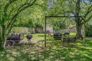 3909 Hulon Dr, Durham, NC 27705 - Photo 46