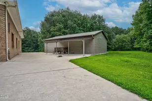 2957 N Browntown Rd, Battleboro, NC 27809 - Photo 60