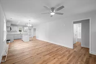 104 Lee St, Roseboro, NC 28382 - Photo 14