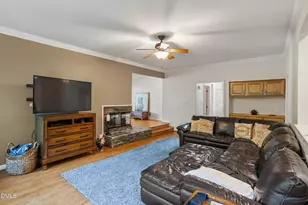 203 Widecombe Ct, Cary, NC 27513 - Photo 10