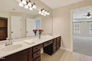 110 Drakewood Pl, Cary, NC 27518 - Photo 32