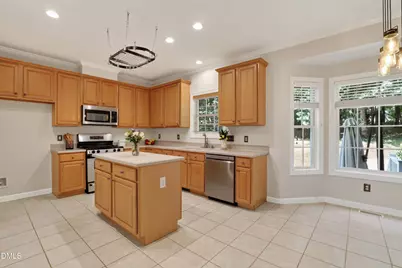 110 Drakewood Place, Cary, NC 27518 - Photo 18