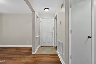 1021 Nicholwood Dr, Raleigh, NC 27605 - Photo 6