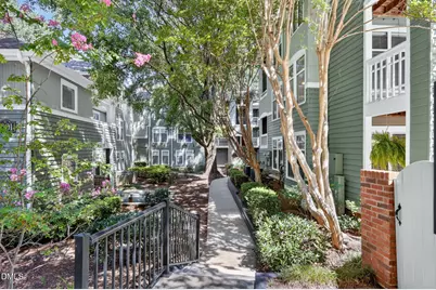 1021 Nicholwood Drive #201, Raleigh, NC 27605 - Photo 2