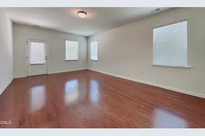 8121 Wheeler Wds, Apex, NC 27539 - Photo 6