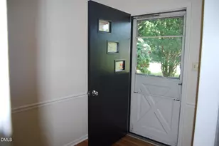 316 Chesapeake Ave, Durham, NC 27712 - Photo 4