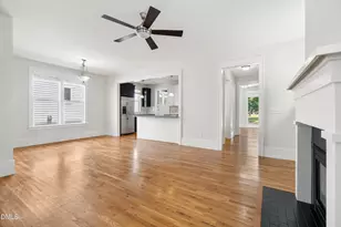19 Pokeberry Bend Dr, Chapel Hill, NC 27516 - Photo 10
