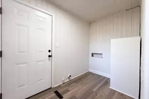 306 Fayetteville St, Newton Grove, NC 28366 - Photo 26