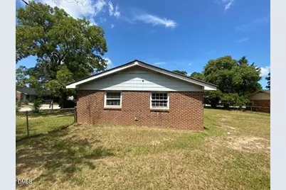 5514 Livingston Drive, Fayetteville, NC 28311 - Photo 4
