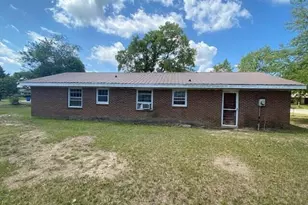 5514 Livingston Dr, Fayetteville, NC 28311 - Photo 2