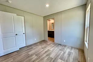 978 McNeill Hobbs Rd, Bunnlevel, NC 28323 - Photo 10