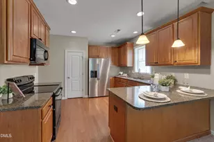 81 Marsh Creek Dr, Garner, NC 27529 - Photo 10