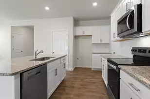 300 Chapel St, Fuquay Varina, NC 27526 - Photo 6