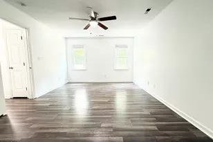 401 Holly Berry Ln, Holly Springs, NC 27540 - Photo 16