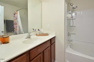 100 Stratford Lakes Dr, Durham, NC 27713 - Photo 12