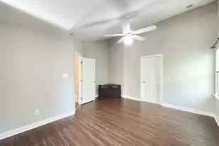 413 Perry Creek Dr, Chapel Hill, NC 27514 - Photo 16