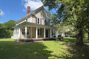 512 Raleigh St, Oxford, NC 27565 - Photo 2