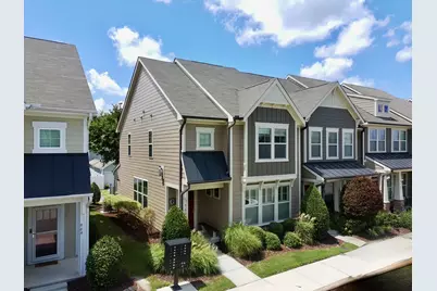 960 Ambergate Station, Apex, NC 27502 - Photo 4