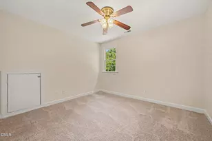 301 Cary Pines Dr, Cary, NC 27513 - Photo 18