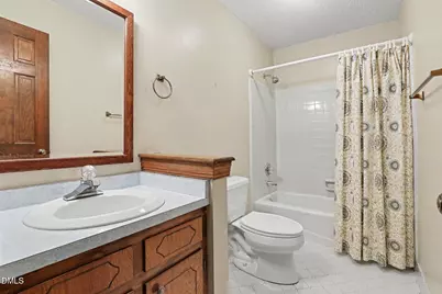 6400 Dresden Lane, Raleigh, NC 27612 - Photo 20