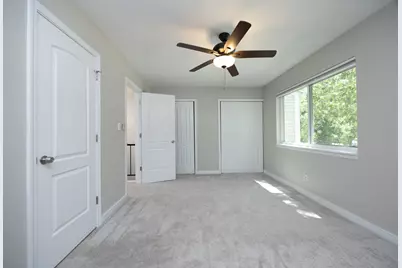 220 Elizabeth Street #D9, Chapel Hill, NC 27514 - Photo 24