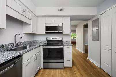 220 Elizabeth Street #D9, Chapel Hill, NC 27514 - Photo 12