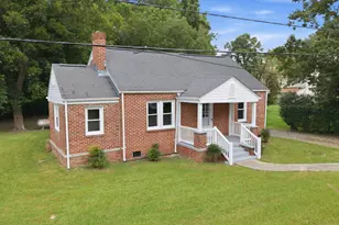 205 Maple St, Rich Square, NC 27869 - Photo 2