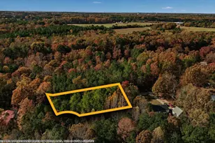 154 Ridgecrest Ln, Henderson, NC 27537 - Photo 1