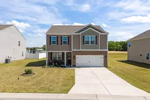 4413 Marthas Vlg Ln, Ayden, NC 28513 - Photo 2
