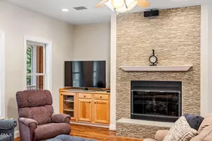 1624 Rosebriar Pl, Hillsborough, NC 27278 - Photo 14