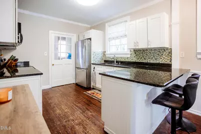 302 Tarboro Street NE, Wilson, NC 27893 - Photo 8