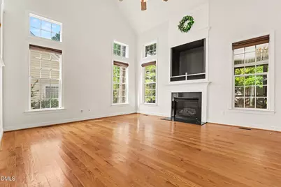 399 Falling Water Road, Spring Lake, NC 28390 - Photo 6