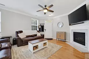 305 Palmdale Ct, Holly Springs, NC 27540 - Photo 2