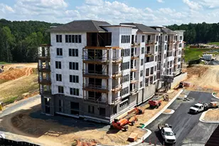 211 S Crk Xing, Chapel Hill, NC 27516 - Photo 2