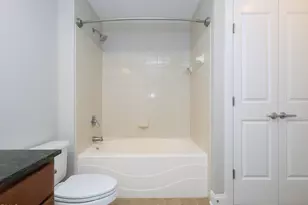222 Glenwood Ave, Raleigh, NC 27603 - Photo 18