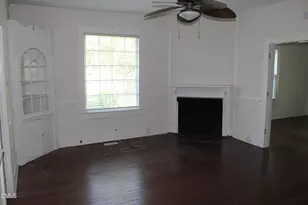 213 S 5th St, Smithfield, NC 27577 - Photo 4