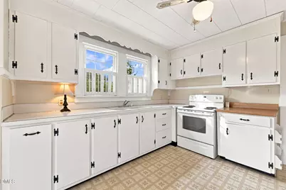 6129 Kimesville Road, Liberty, NC 27298 - Photo 12