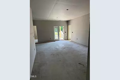 425 W 2nd Street, Princeton, NC 27569 - Photo 6