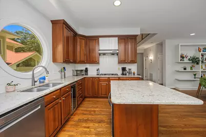 208 W Columbia Place W, Chapel Hill, NC 27516 - Photo 12