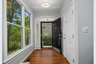 208 W Columbia Place W, Chapel Hill, NC 27516 - Photo 4