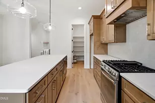 1201 Brookside Dr, Raleigh, NC 27604 - Photo 12