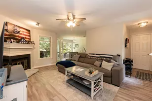 107 Killam Ct, Cary, NC 27513 - Photo 10