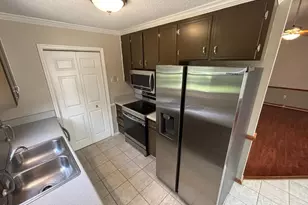 2325 Stephanie Ln, Clayton, NC 27520 - Photo 6