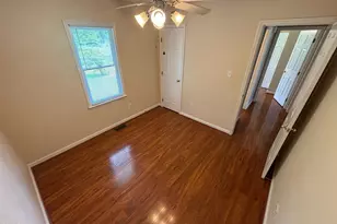 2325 Stephanie Ln, Clayton, NC 27520 - Photo 12