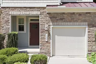 125 Hill Shore Ln, Clayton, NC 27527 - Photo 2