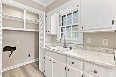 301 Halifax Street, Clinton, NC 28328 - Photo 10