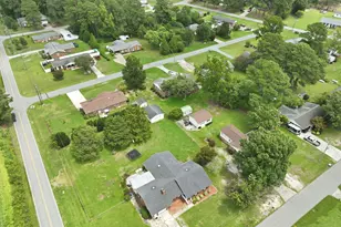 301 Halifax St, Clinton, NC 28328 - Photo 32